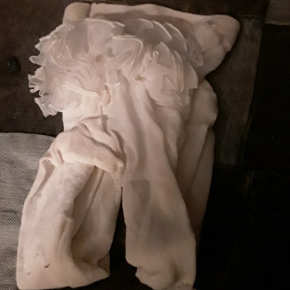 BABY  SOFT LIGHT  PINK SWEATER  AND WHITE  LACEY - Picture 5 of 5